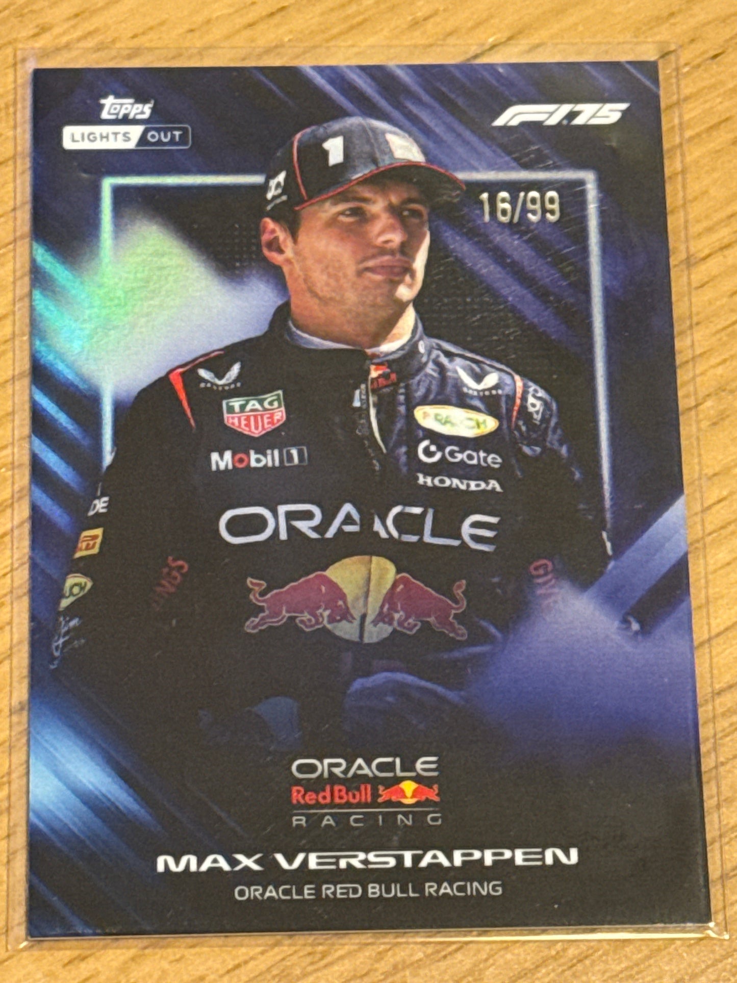 Max Verstappen 16/99 Drivers Blue - Topps F1 Lights Out 2025