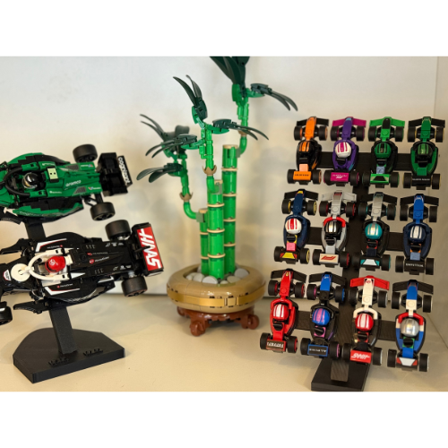 Outback Bricks Display stand for LEGO F1 Race Car Collectables