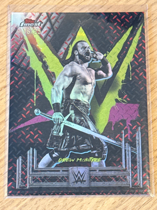 Drew Mcintyre 16/25 Common Red / Black Vapor #90 - Topps WWE Finest 2025
