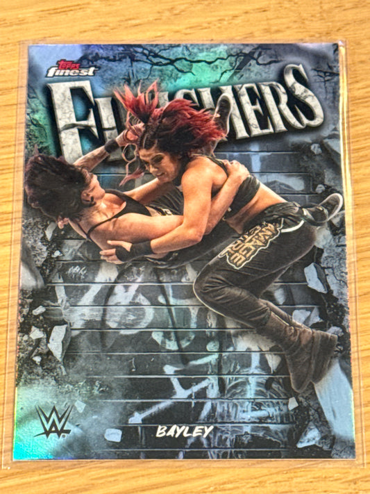 Bayley - Finishers #FNS-BL - Topps WWE Finest 2025