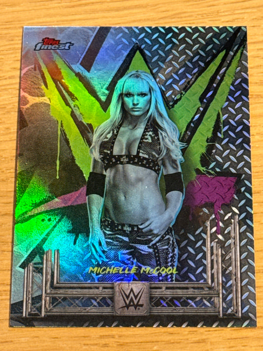 Michelle Mccool - Uncommon #111 - Topps WWE Finest 2025