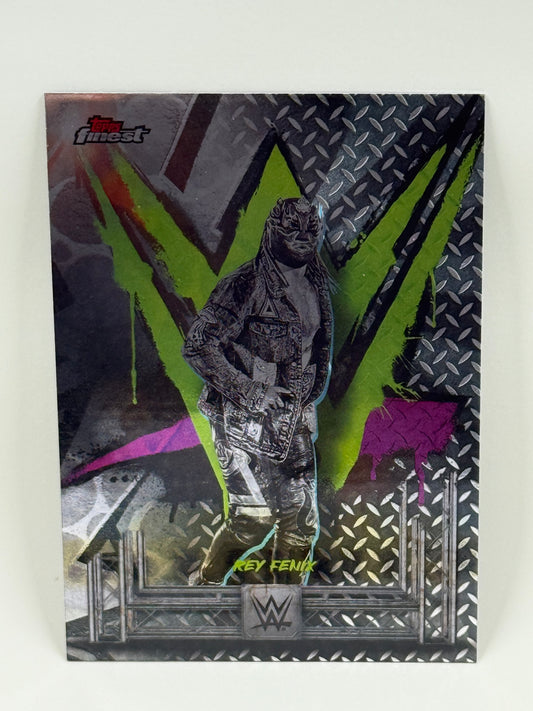 Rey Fenix - Uncommon #139 - Topps WWE Finest 2025